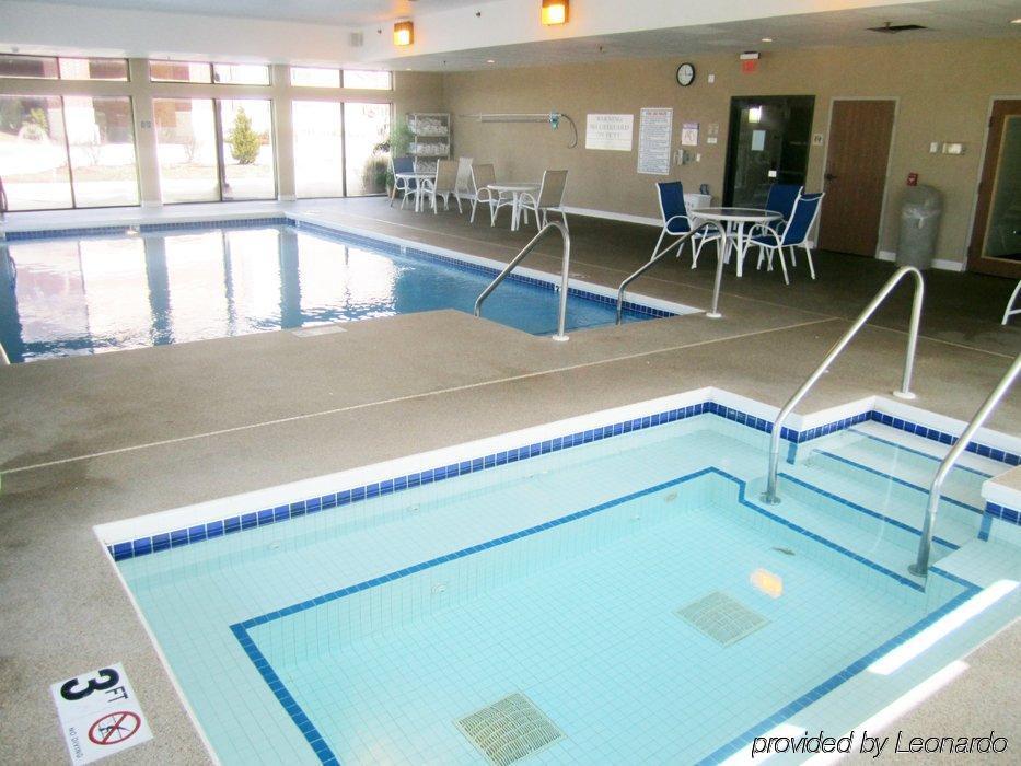 Holiday Inn Express - Delafield By Ihg Facilități foto